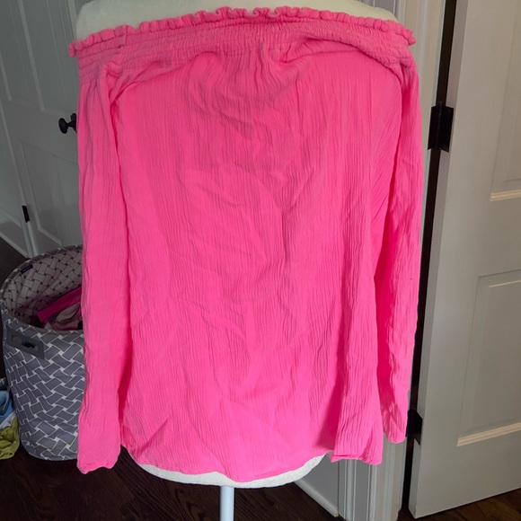 Pink off the shoulder top - Picture 4 of 5